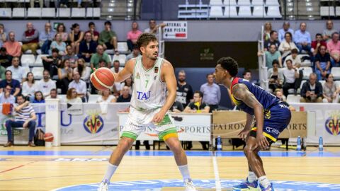 TAU debuta con derrota