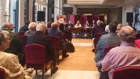 Presentaci&oacute;n del sello