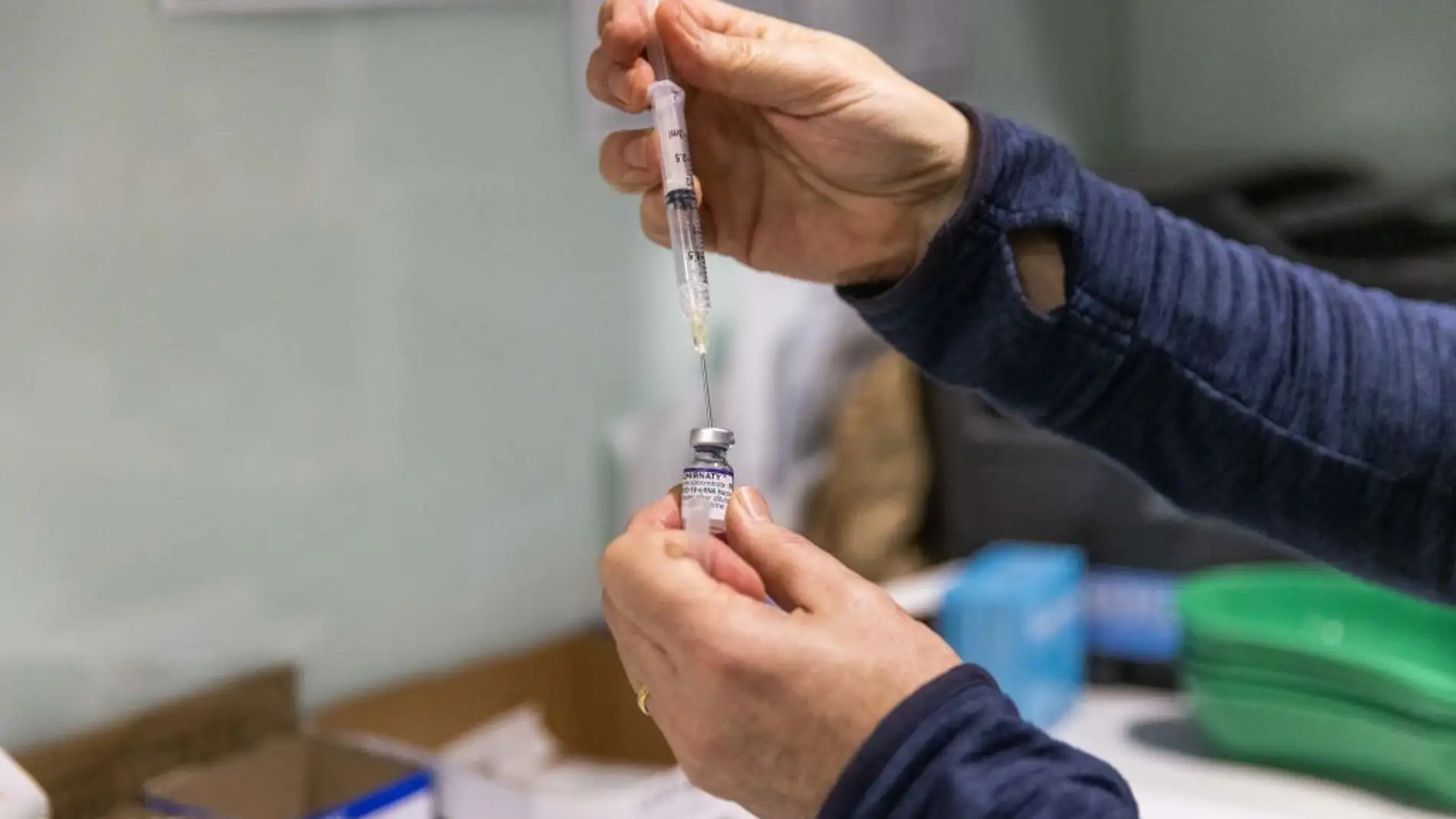 Qué pasa con Hipra, la vacuna española contra la Covid: ¿cuándo estará disponible?