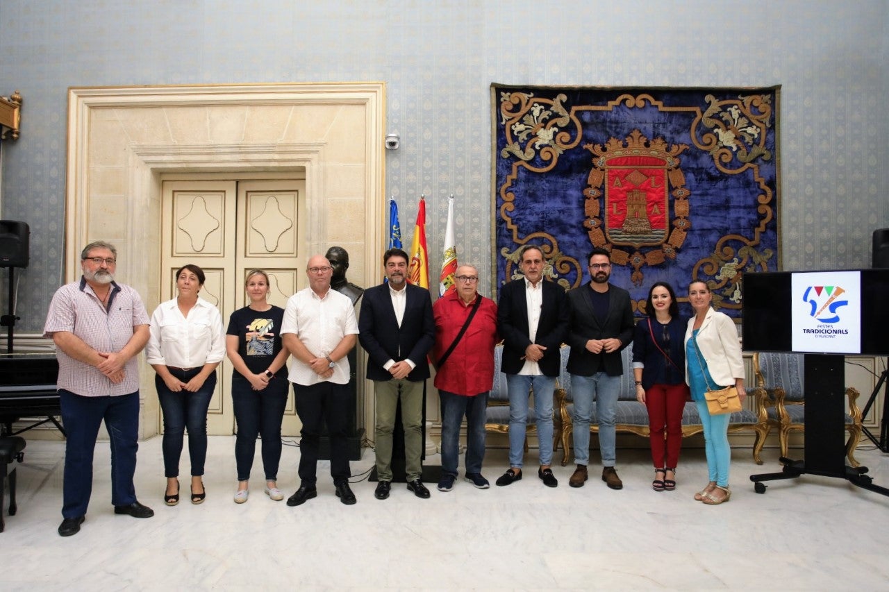Las Fiestas Tradicionales de Alicante reconocidas como de 'Interés Turístico Local' Las Fiestas Tradicionales de Alicante reconocidas como de 'Interés Turístico Local'