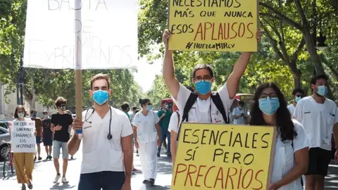 Manifestación de los MIR en la Comunidad Valenciana. Manifestación de los MIR en la Comunidad Valenciana.