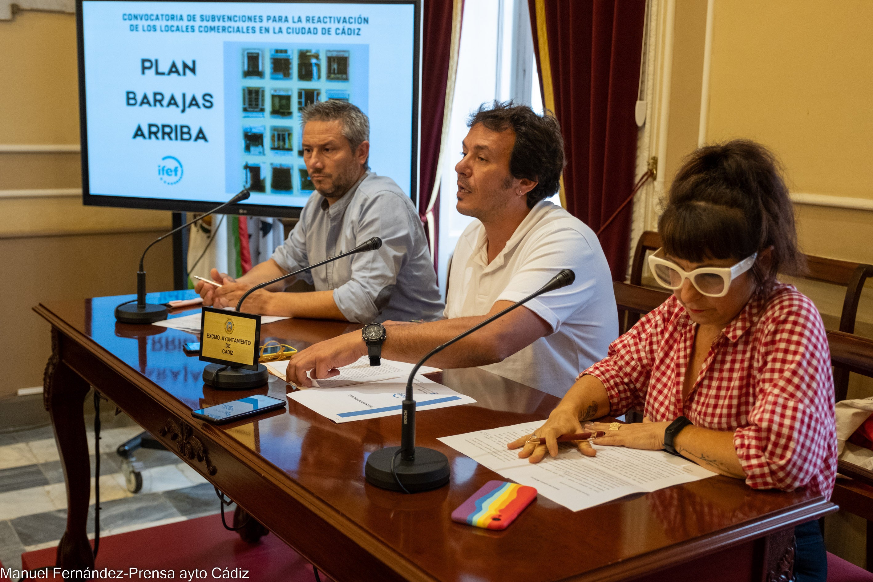 'Barajas arriba': el plan del Ayuntamiento de Cádiz para 'dar vida' a los locales vacíos o sin uso 'Barajas arriba': el plan del Ayuntamiento de Cádiz para 'dar vida' a los locales vacíos o sin uso