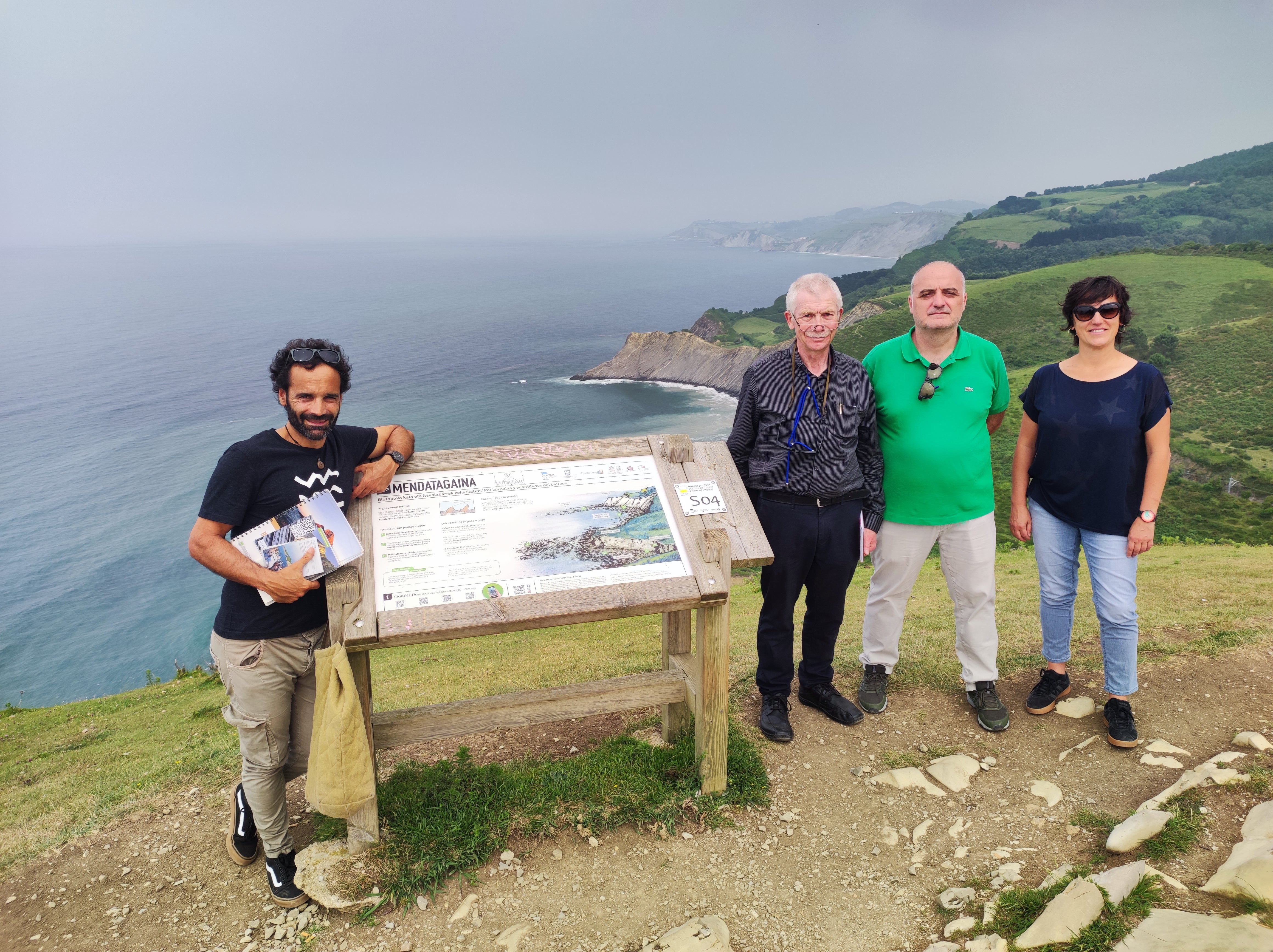 El Geoparque de la Costa Vasca vuelve a superar con éxito la reválida de la Unesco El Geoparque de la Costa Vasca vuelve a superar con éxito la reválida de la Unesco