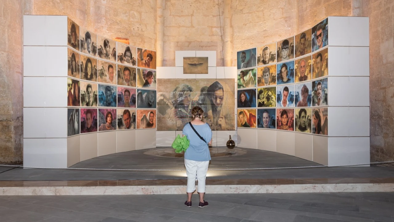 7.000 personas han pasado por la exposición "Dos miradas" de Ana de Alvear en San Pedro Cultural