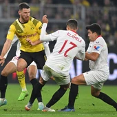 El Sevilla mantiene vivo el sueño de los octavos El Sevilla mantiene vivo el sueño de los octavos
