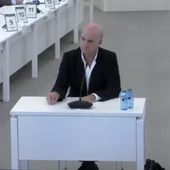 Imagen de Andrés Cortabitarte durante su declaración en el juicio. Imagen de Andrés Cortabitarte durante su declaración en el juicio.