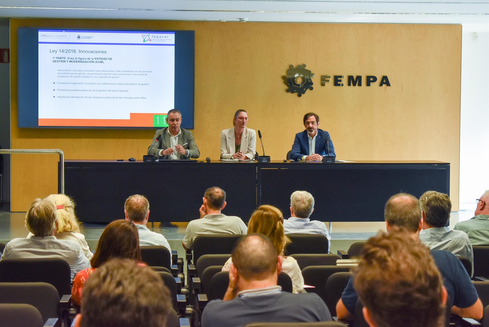 Empresarios de Alicante acuerdan crear la Entidad de Gestión del área industrial de Aguamarga para mejorar su proyección Empresarios de Alicante acuerdan crear la Entidad de Gestión del área industrial de Aguamarga para mejorar su proyección