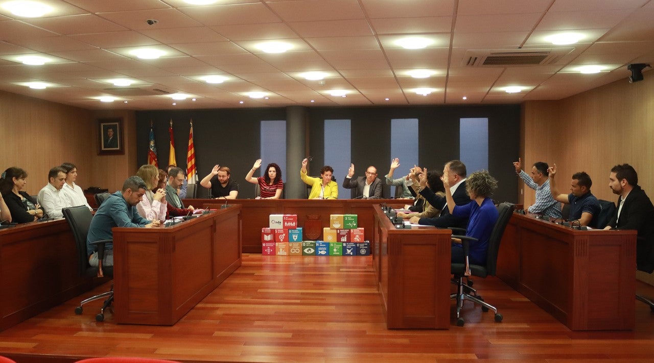 Onda pide a la Diputación medidas para combatir la subida de precios Onda pide a la Diputación medidas para combatir la subida de precios