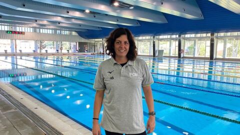 Lourdes Becerra: "ser entrenadora de natación es mucho más difícil que competir" Lourdes Becerra: "ser entrenadora de natación es mucho más difícil que competir"