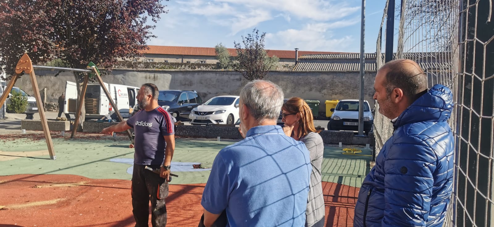 Continúan as obras do parque infantil de Tras San Bieito en Allariz Continúan as obras do parque infantil de Tras San Bieito en Allariz