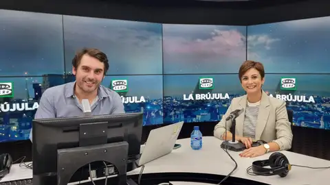La ministra Isabel Rodríguez con Rafa Latorre La ministra Isabel Rodríguez con Rafa Latorre