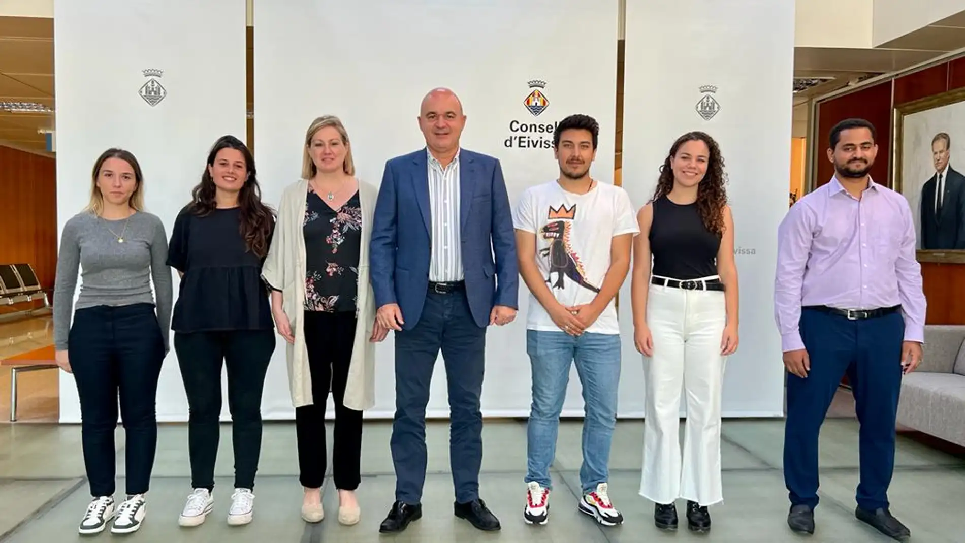 El Consell d'Eivissa incorpora cinco nuevos profesionales a través del programa SOIB 'Joves Qualificats'