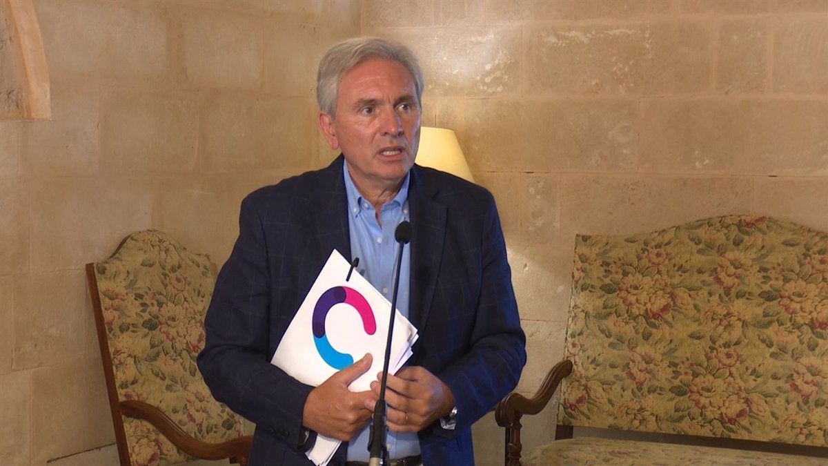 Baleares cierra la temporada con un "alto nivel" de actividad económica pero mantiene la desaceleración Baleares cierra la temporada con un "alto nivel" de actividad económica pero mantiene la desaceleración