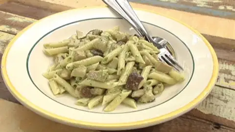 La receta de Robin Food para preparar pasta con boletus y foie gras La receta de Robin Food para preparar pasta con boletus y foie gras