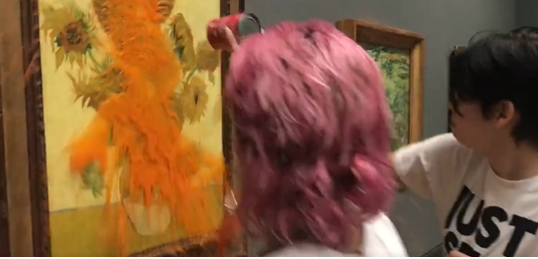 El Gabinete: Agresiones contra obras de arte ¿se trata de llamar la atención sobre el clima o hacerse propaganda? El Gabinete: Agresiones contra obras de arte ¿se trata de llamar la atención sobre el clima o hacerse propaganda?