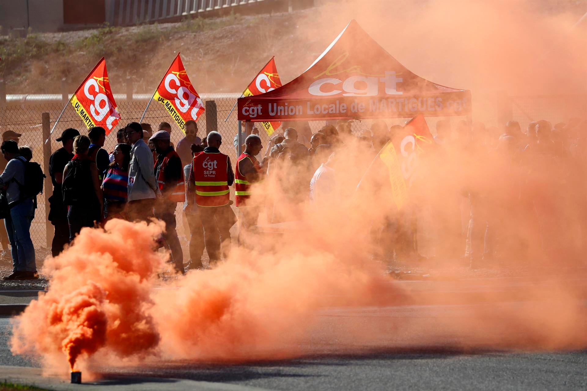 Francia se paraliza: huelgas y manifestaciones para reclamar subidas salariales Francia se paraliza: huelgas y manifestaciones para reclamar subidas salariales
