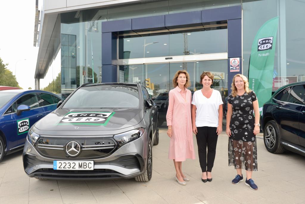 Mercedes Benz Autovidal y CAEB analizan la situación económica de Baleares y el futuro empresarial de las islas Mercedes Benz Autovidal y CAEB analizan la situación económica de Baleares y el futuro empresarial de las islas