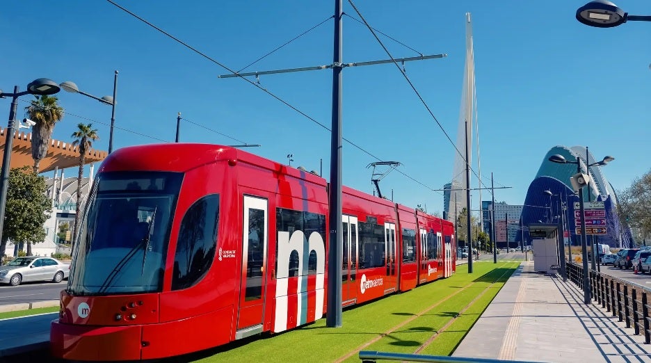 Ximo Puig promete extender la rebaja adicional del 30% en el transporte público hasta finales de 2023 Ximo Puig promete extender la rebaja adicional del 30% en el transporte público hasta finales de 2023