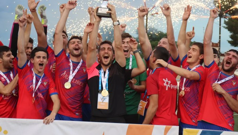 El CD Alcora celebra el título de a Nostra Copa