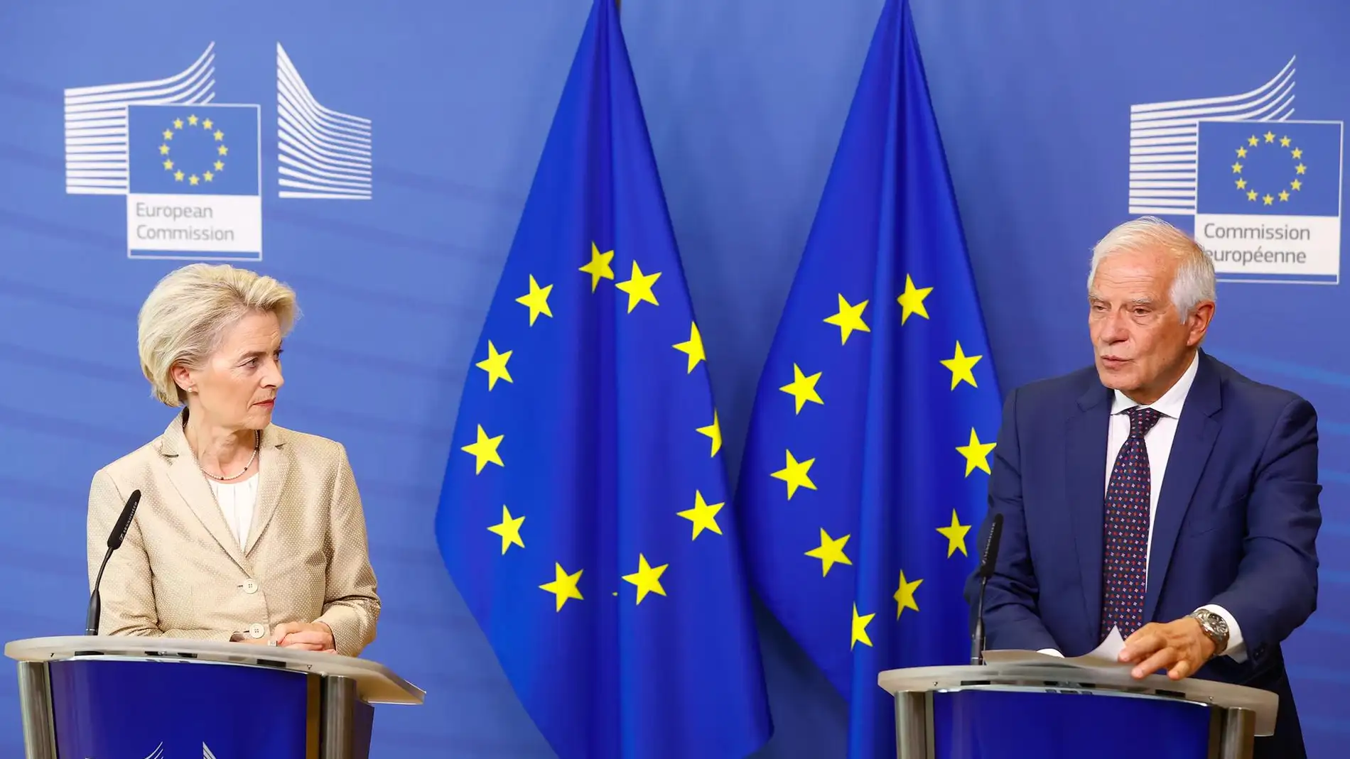 Ursula von der Leyen, Presidenta de la Comisión Europea, y Josep Borrell, el Alto Representante de la Unión Europea para Asuntos Exteriores.