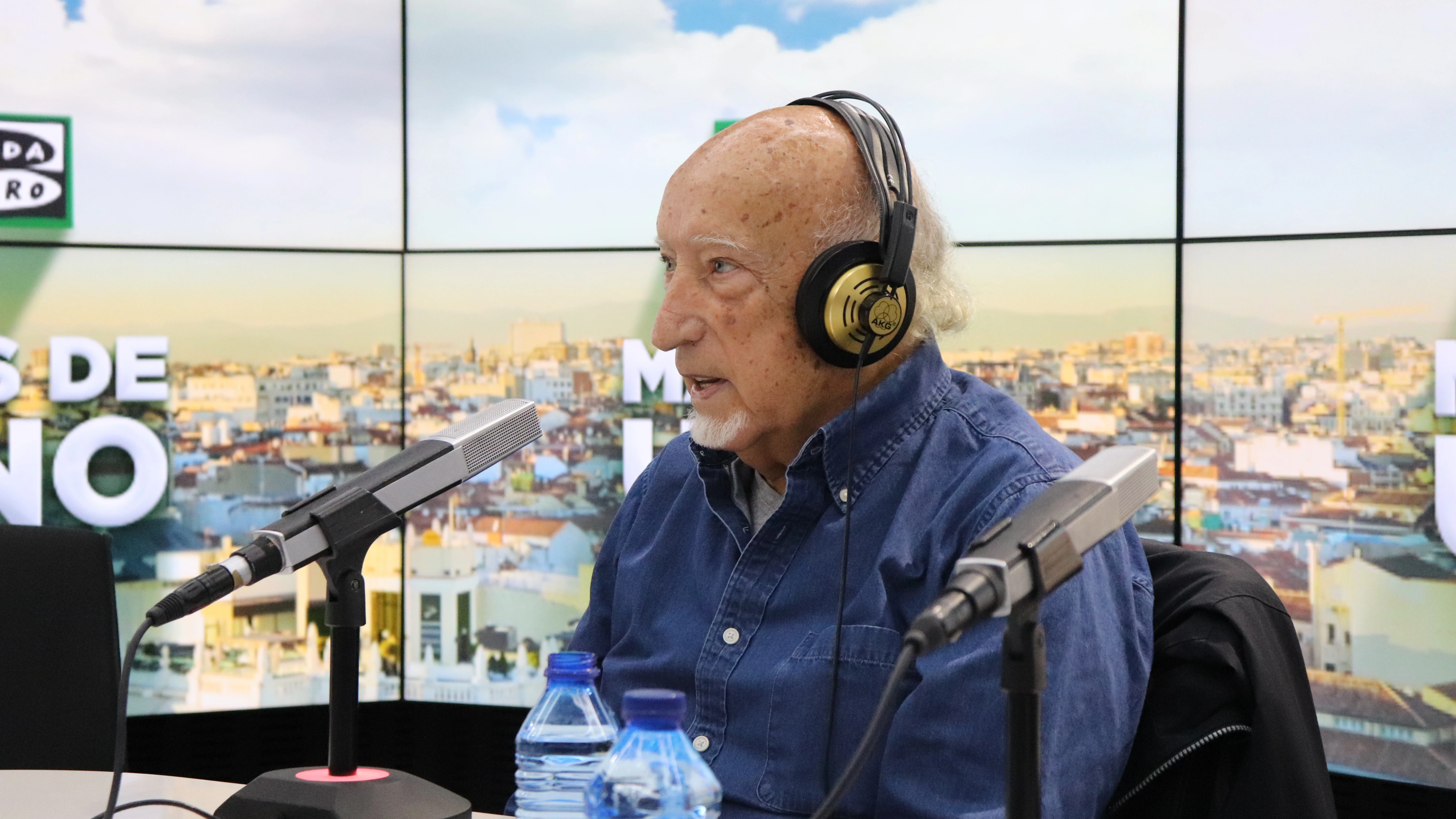 Manuel Vicent con Carlos Alsina en 'M&aacute;s de uno'