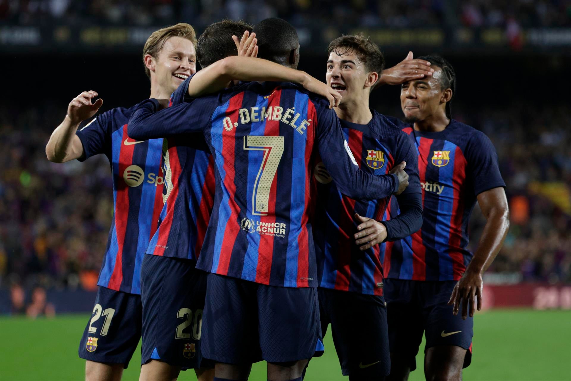 Dembélé comanda la goleada del Barcelona ante el Athletic en el Camp Nou Dembélé comanda la goleada del Barcelona ante el Athletic en el Camp Nou