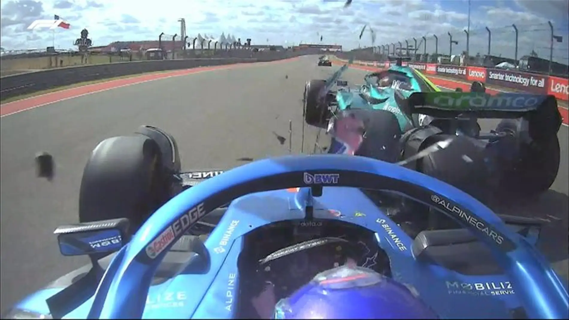 Momento del choque de Alonso con Stroll.