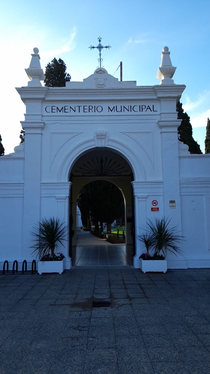 Nules acondiciona el cementerio municipal para el 1 de noviembre Nules acondiciona el cementerio municipal para el 1 de noviembre