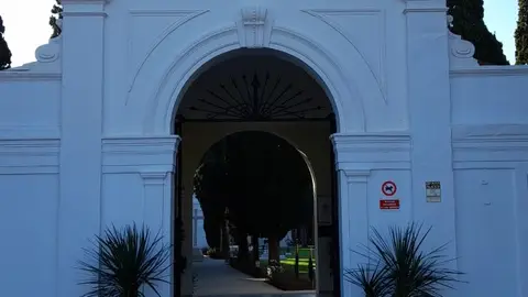 Nules acondiciona el cementerio municipal para el 1 de noviembre Nules acondiciona el cementerio municipal para el 1 de noviembre