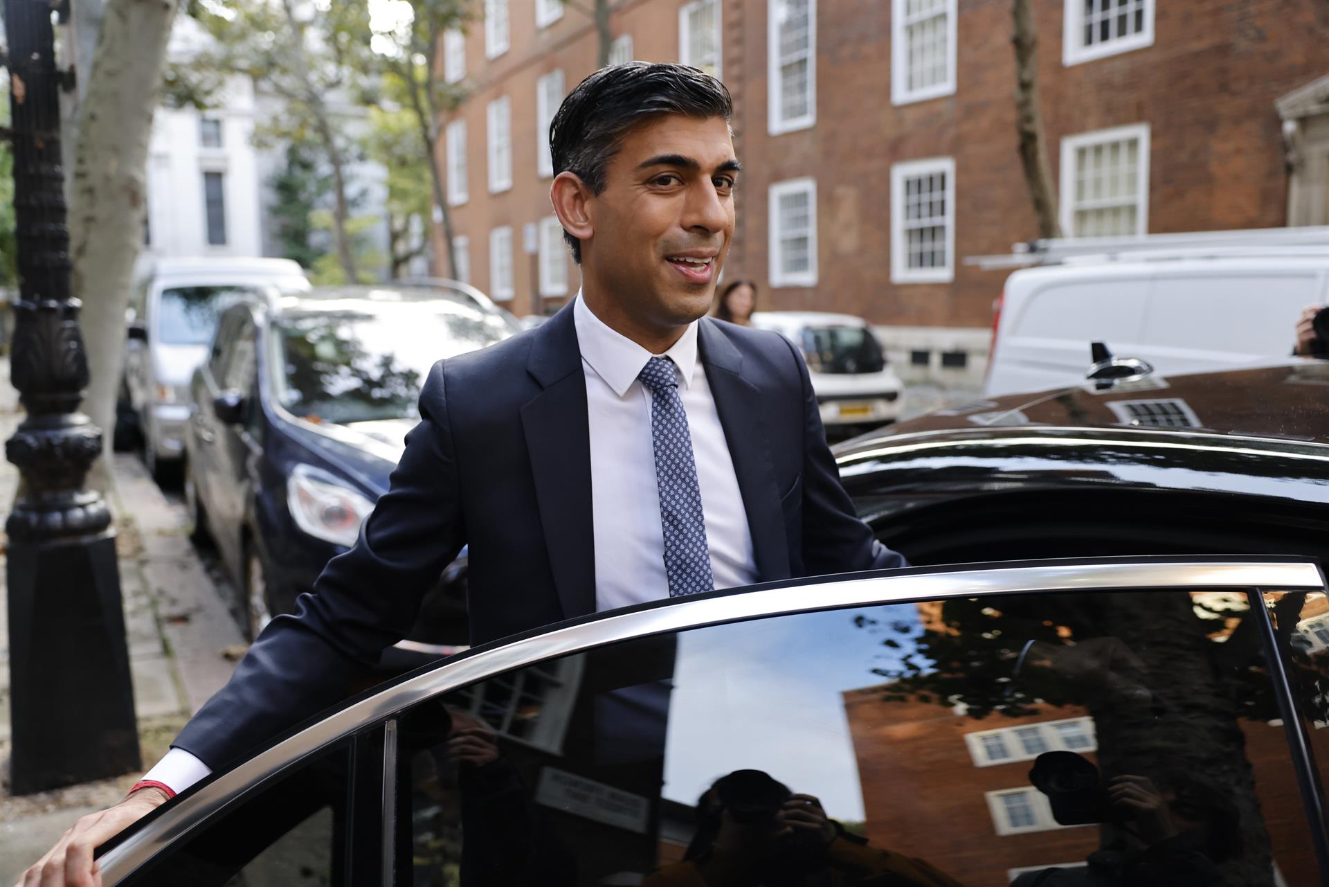 Quién es Rishi Sunak el nuevo primer ministro británico: multimillonario y multado en las fiestas de Boris Johnson Quién es Rishi Sunak el nuevo primer ministro británico: multimillonario y multado en las fiestas de Boris Johnson