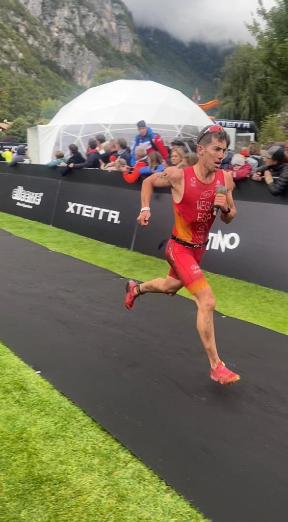El calzadeño Javier Megía consigue el Bronce en el Mundial de Triatlón de Cross El calzadeño Javier Megía consigue el Bronce en el Mundial de Triatlón de Cross
