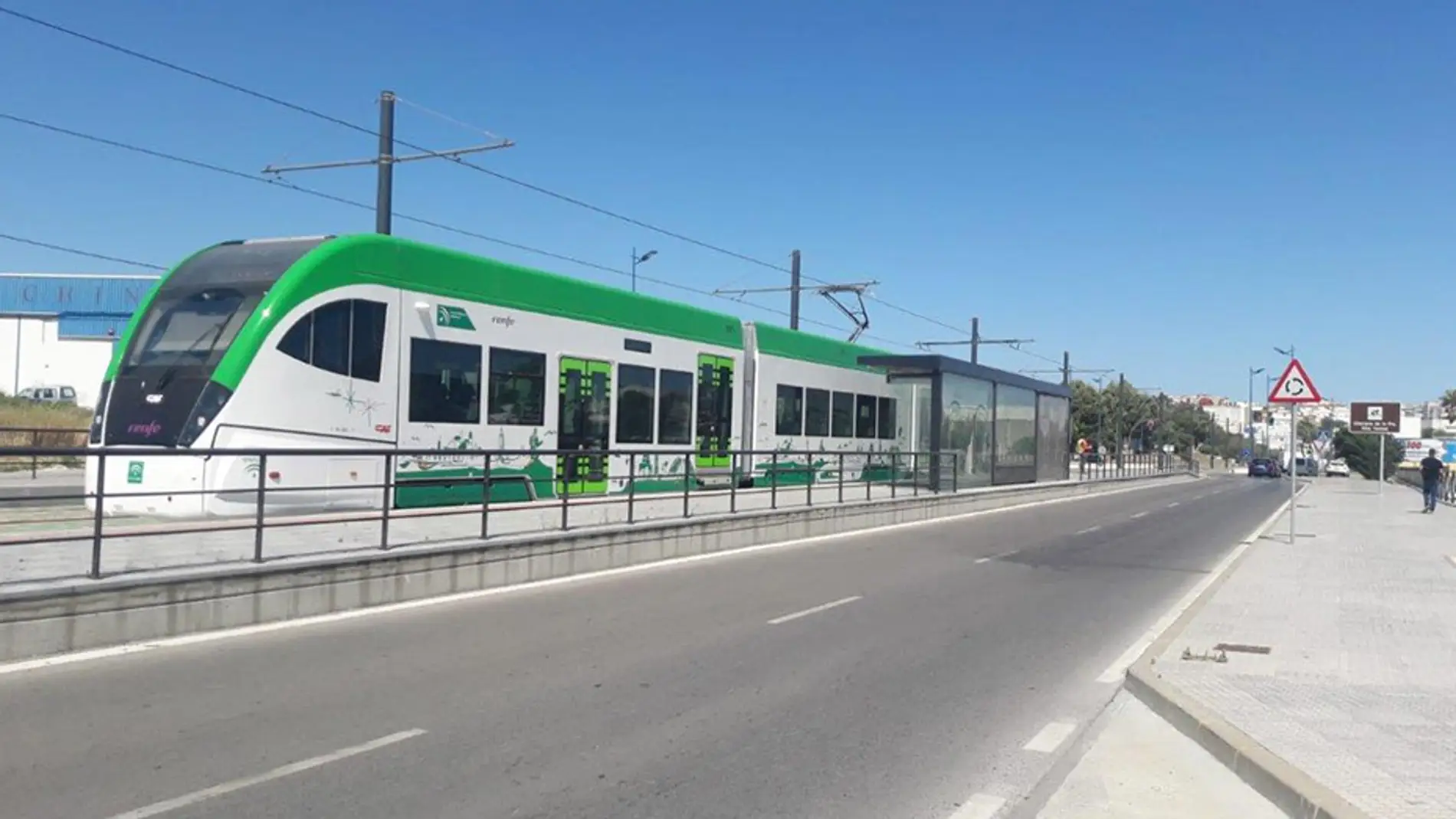 El tranvía de la Bahía de Cádiz entra en funcionamiento tras 16 años de espera
