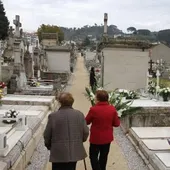 O Concello abrirá os cemiterios ininterrompidamente no puente de difuntos O Concello abrirá os cemiterios ininterrompidamente no puente de difuntos