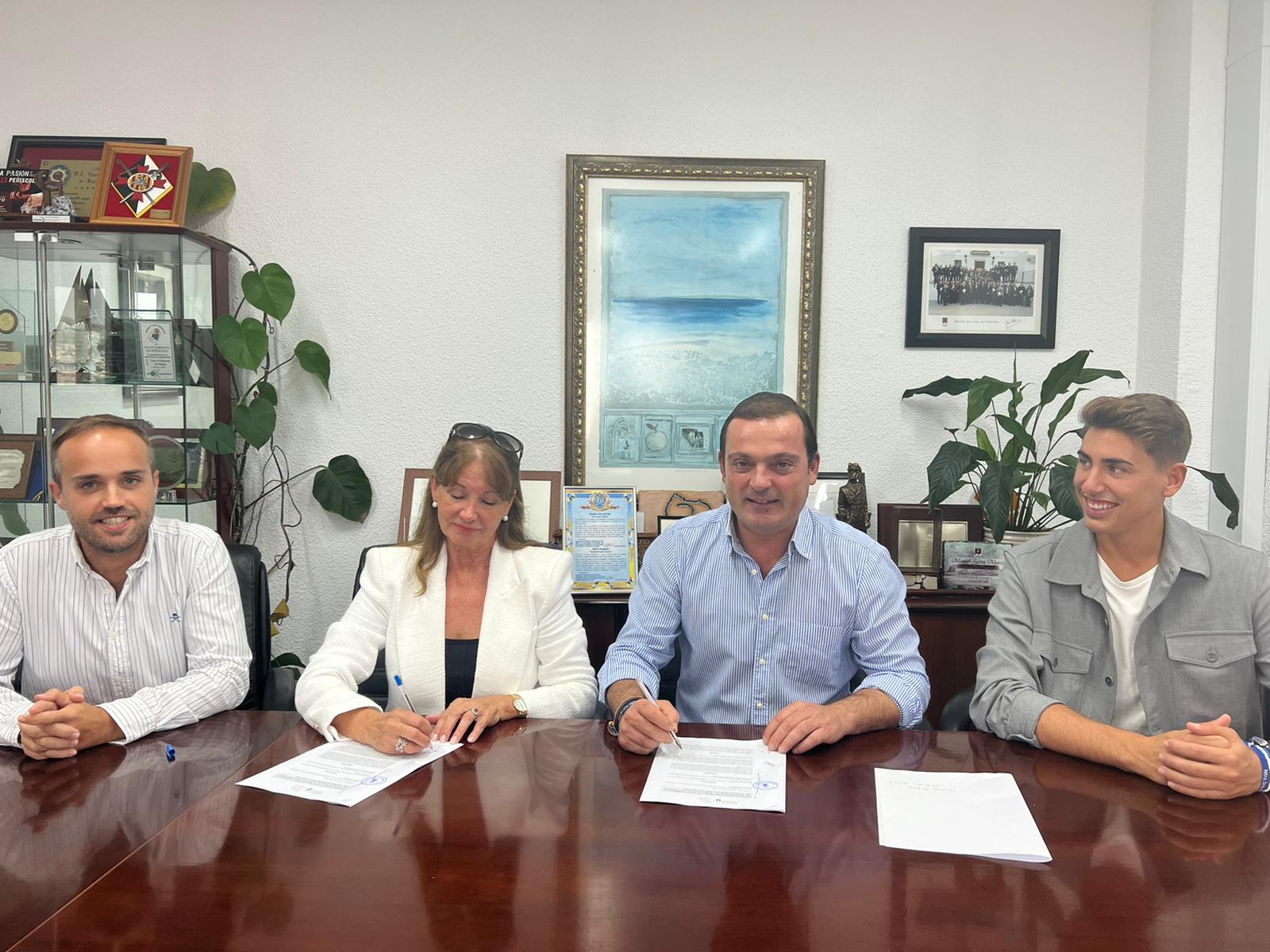 Peñíscola reafirma su compromiso con la asociación contra el Cáncer Peñíscola reafirma su compromiso con la asociación contra el Cáncer