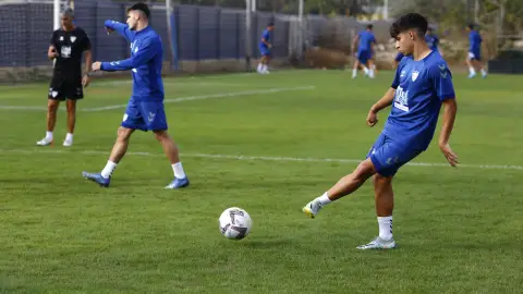 Haitam, jugador del Málaga en un entrenamiento Haitam, jugador del Málaga en un entrenamiento