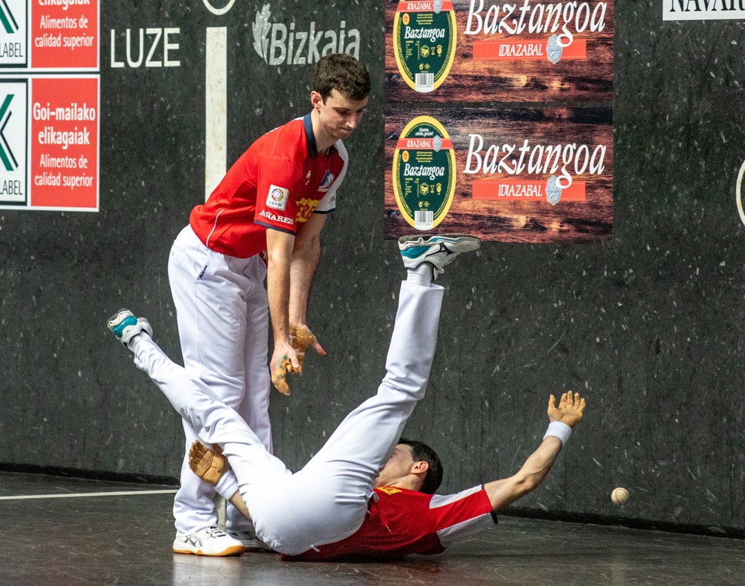 La ley reconoce la participación directa de las selecciones vascas de pelota y surf La ley reconoce la participación directa de las selecciones vascas de pelota y surf