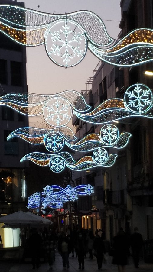 Ciudad Real encenderá las luces de Navidad el 2 de diciembre y alumbrarán dos horas menos al día Ciudad Real encenderá las luces de Navidad el 2 de diciembre y alumbrarán dos horas menos al día