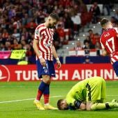 El Atlético queda eliminado de Champions con un dramático final