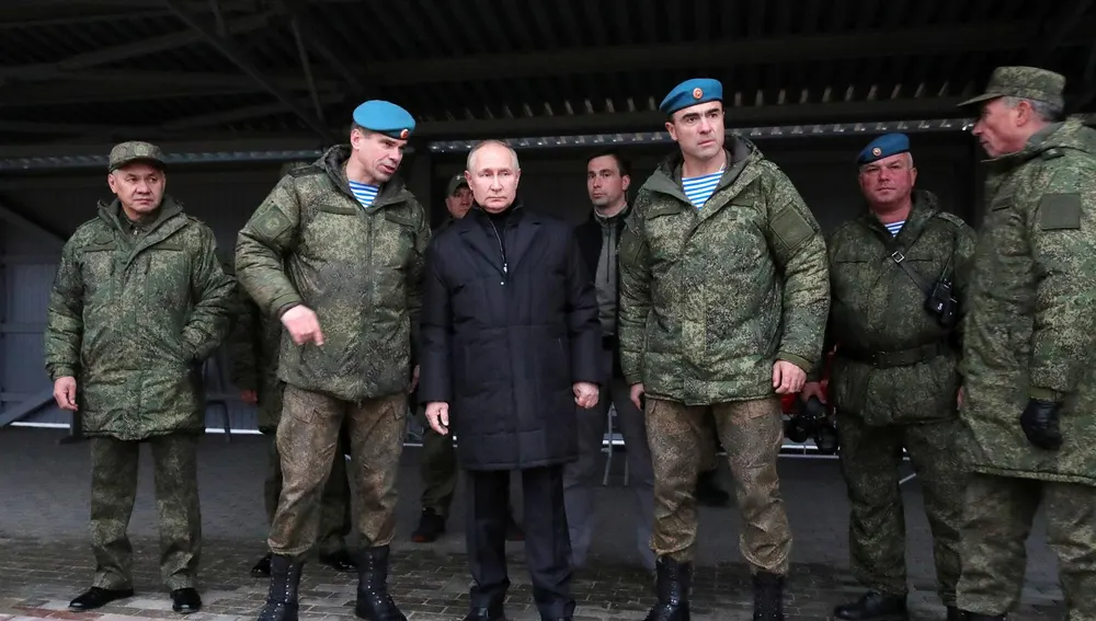 Rusia completa la movilización de 300.000 reservistas y 82.000 combaten ya en Ucrania