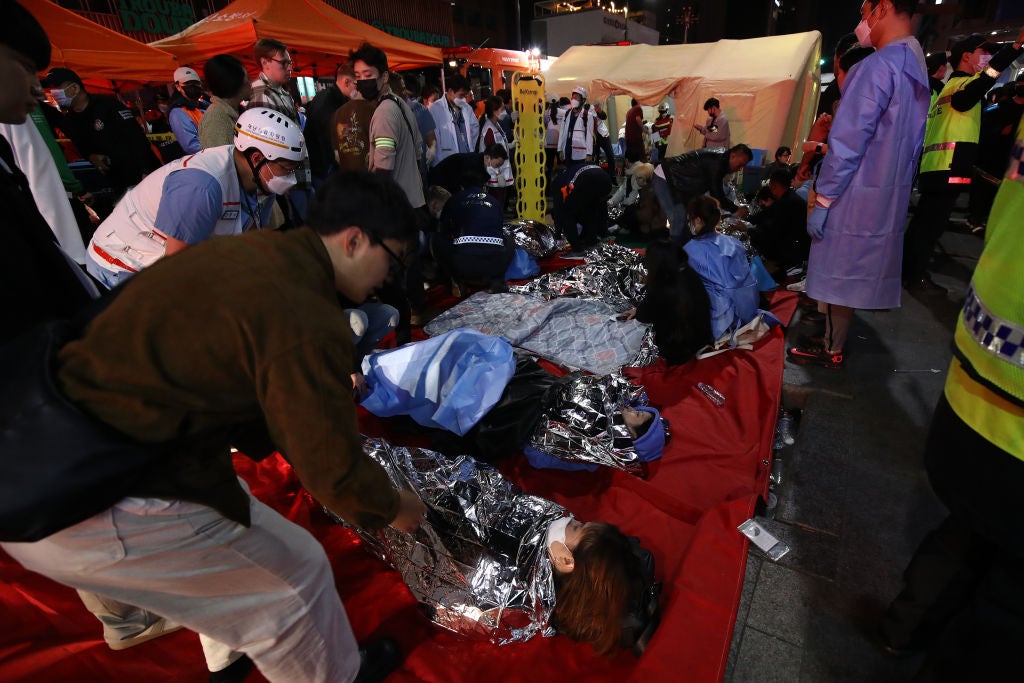 Roberto, español en Corea del Sur: “La gente no se tomaba en serio a los policías; pensaban que iban disfrazados” Roberto, español en Corea del Sur: “La gente no se tomaba en serio a los policías; pensaban que iban disfrazados”