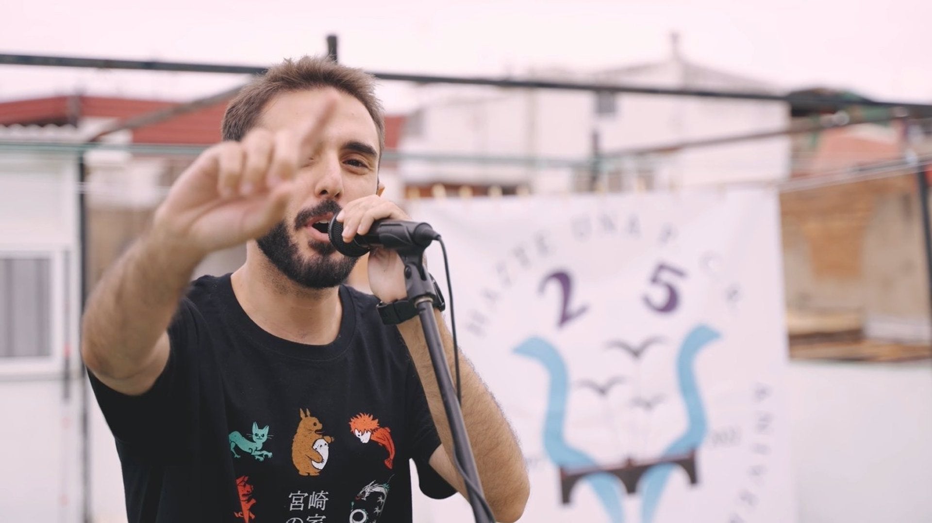 El rapero Jaime Alfonso Muñoz, Yago, lanza la canción 'La Riá' que conmemora el 25º aniversario de la riada de Badajoz El rapero Jaime Alfonso Muñoz, Yago, lanza la canción 'La Riá' que conmemora el 25º aniversario de la riada de Badajoz