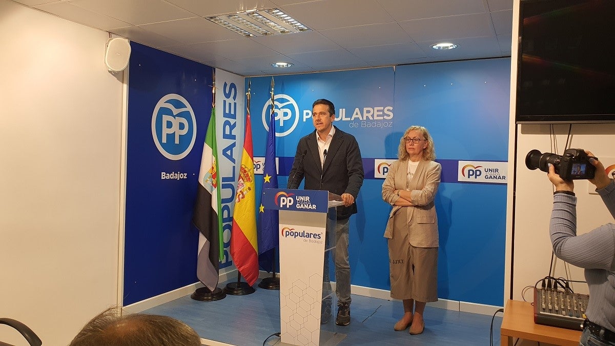 El PP de Badajoz registra en el Congreso un total de 51 enmiendas para aumentar en 180.000 las inversiones de la provincia de Badajoz El PP de Badajoz registra en el Congreso un total de 51 enmiendas para aumentar en 180.000 las inversiones de la provincia de Badajoz
