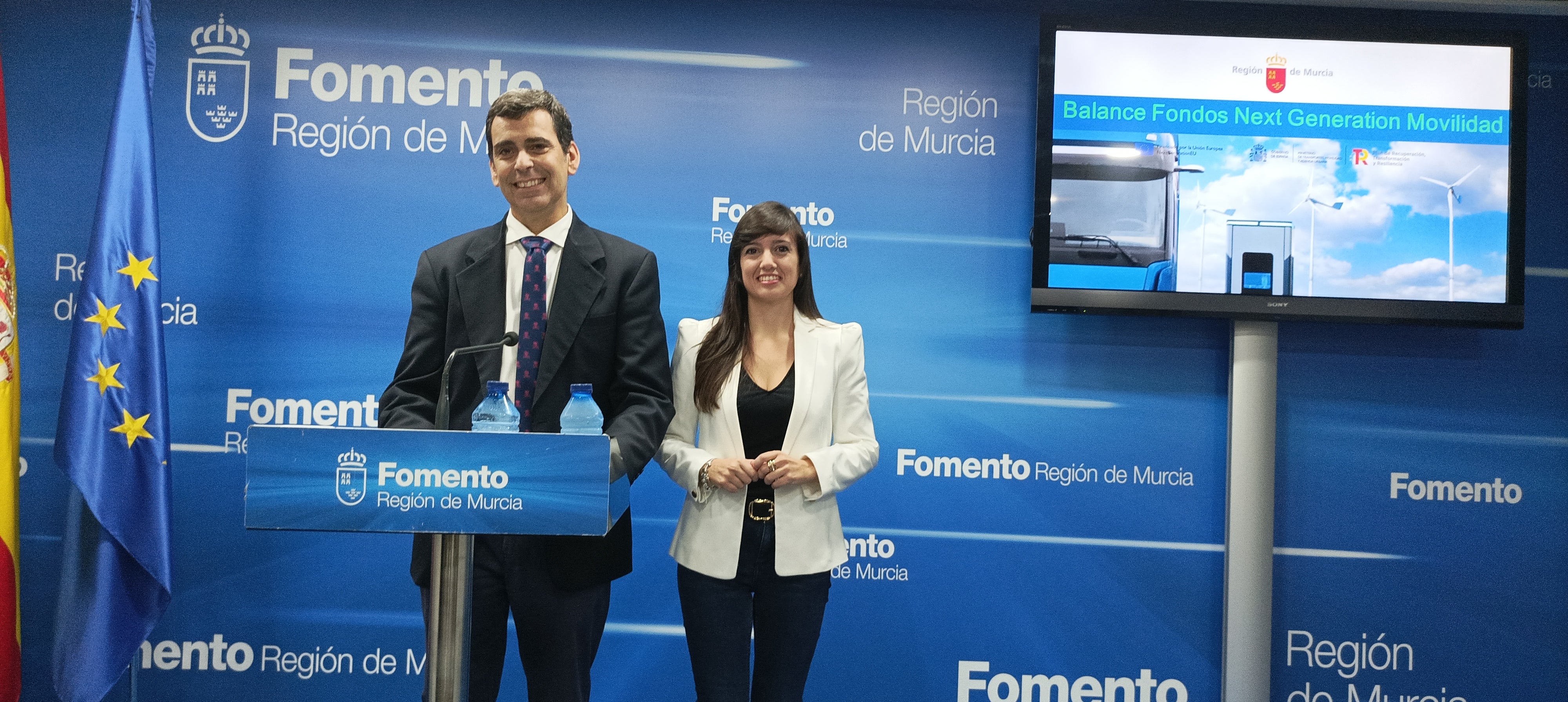 Murcia ha destinado en tiempo record más de 7,7 millones de fondos europeos para el sector del transporte Murcia ha destinado en tiempo record más de 7,7 millones de fondos europeos para el sector del transporte