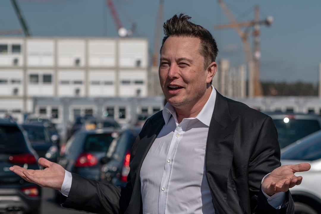 Elon Musk expulsa a todo el consejo de administración de Twitter y se queda como único consejero Elon Musk expulsa a todo el consejo de administración de Twitter y se queda como único consejero