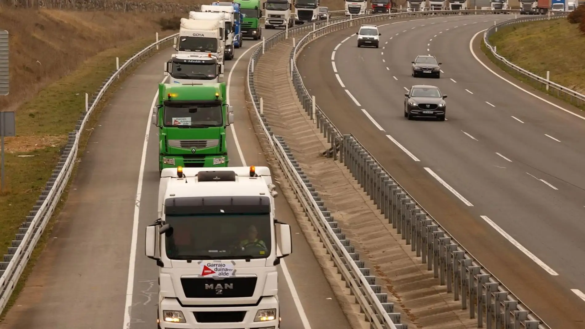 Los transportistas amenazan con una nueva huelga: "Nos están conduciendo a la desaparición"