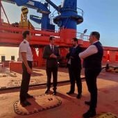 El mayor buque de Salvamento para la lucha contra la contaminación está en Almería