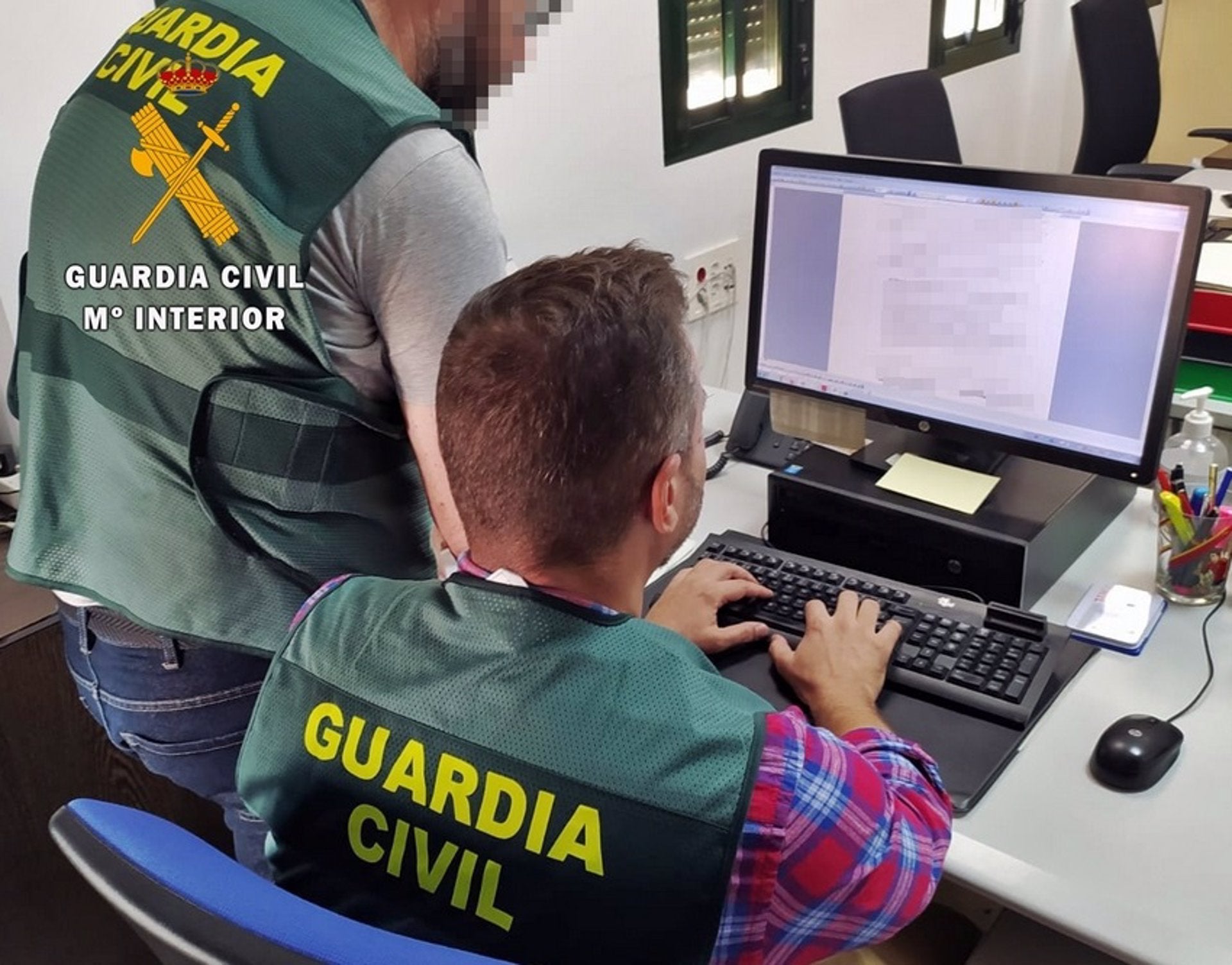 Detenido el presunto autor de los robos en cuatro viviendas y una oficina de Olivenza Detenido el presunto autor de los robos en cuatro viviendas y una oficina de Olivenza