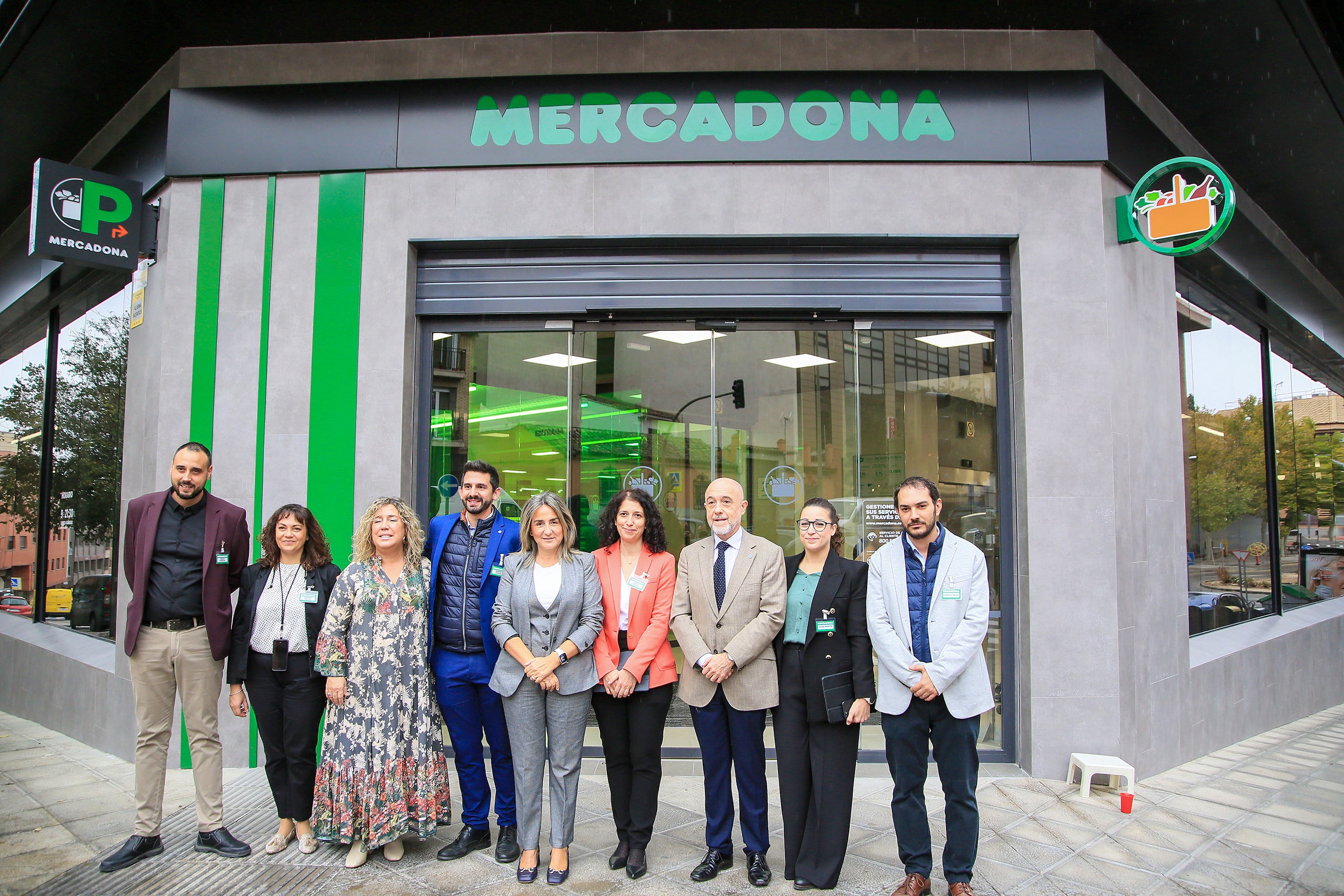 Mercadona inaugura un nuevo supermercado en Toledo Mercadona inaugura un nuevo supermercado en Toledo
