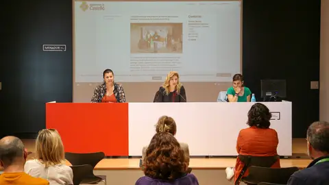 Castelló amplía un año la contratación de 17 profesionales para reforzar los servicios sociales Castelló amplía un año la contratación de 17 profesionales para reforzar los servicios sociales