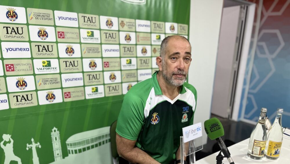 Orenga en rueda de prensa
